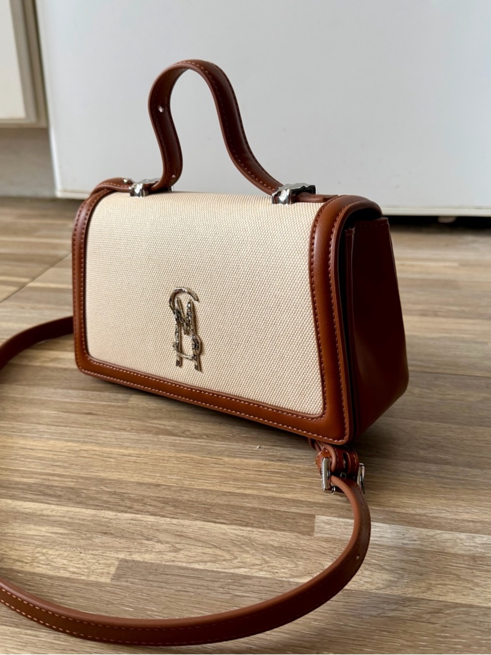 Steve Madden small crossbody top handle purse bag, NWOT